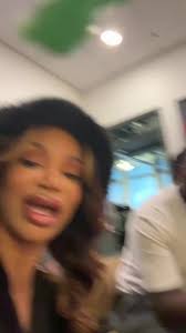 I'm learning to pour the perfect pint @guinness! Here's a taste of Ian  Colgan @beeranfooddude taking me through the 6 steps. @etalkctv  @tourismireland @homeofguinness 🇮🇪 @etalkctv producers: @codosphotos  @acfaubs Ireland crew: @andyfeige @