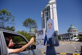 Need to translate jalan raya from malay? English 55 Buletin Mutiara