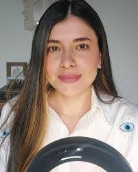 Marcela Pedraza's Instagram, Twitter & Facebook