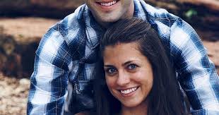 Sellmeyer, Lynch to tie the knot