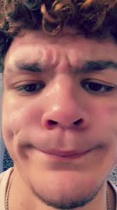 Lmao….. I was bored 😭. #fy #fypシ #fyp #fypviral #viral #viralvideo #famous  #fyfy #fup #fupシ #fupage #foryoupage #makemefamous #blowup #trending #trend  #igetit #travisscott #king #julian #kidj