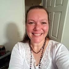 Amy Cain's Instagram, Twitter & Facebook