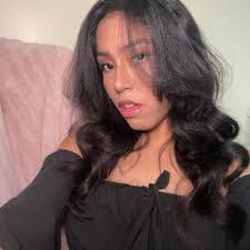 Daniela Mariscal's Instagram, Twitter & Facebook