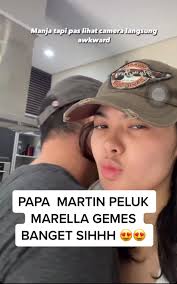 Papa martin gemeyyy akward didepan kamera #metoosmile #KelayaBubblePop #fyp  #marella #marellaintm #mariamulwanto #martinmulwanto