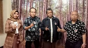 Usulan nama adalah partai kebangkitan bangsa, partai kebangitan ummat dan partai nahdlatul ummat. Tp3u Kab Bandung Yakin Hasil Survey Akan Terus Naik Visi News Visioner Dan Independen