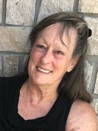 Dorothy Engelhardt's Instagram, Twitter & Facebook