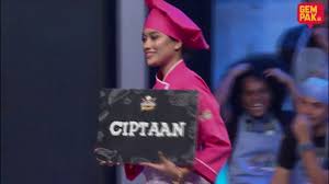 Kali ini mengumpulkan lebih ramai pelakon, pelawak, dan penyanyi dalam satu kumpulan. Superspontan Xtravaganza Minggu 1 Ciptaan Var Digunakan Di Pentas Superspontan Youtube