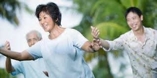 Can Tai Chi Really Slow Aging? A New Study Has The Answer | HuffPost