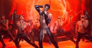 While performing his hit song montero (call me by your name), a surprised look suddenly came across the singer's face, and he moved his hand to the front. Watch Lil Nas X Bring Montero And Sun Goes Down To Snl The Fader