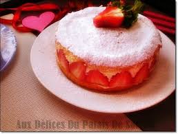 Creme Mousseline Inratable Pas A Pas En Photos Aux Delices Du Palais Recette En 2020 Alimentation Gateau Fraise Dessert