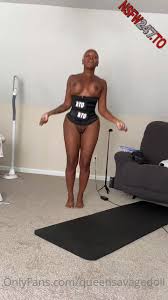 Queen Savage Doll Working Out W Her Top Pants Off Xxx Porn Videos  CamStreams Tv 20540 | Hot Sex Picture
