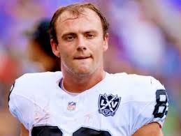 George Kittle 1,377 yards. The most by a TE in a single season!!  #NewRecord🏈