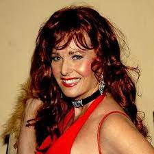 Pierre de moro's hellhole is everything that we can expect in a 1980s horror flick: Edy Williams On Twitter Hellhole 1985 Ray Sharkey Edy Williams Get Ready For Loving Kinky Http T Co Bpm4jtor4f Via Youtube