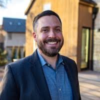 30+ "Thomas Vela" profiles