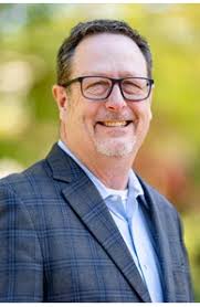 Wayne Legg, Real Estate Agent