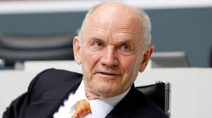 Ferdinand Piech, longtime Volkswagen patriarch, dies at 82