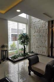 20 Simple Warm Villa Interior Designs For Inspiration Indian Home Decor Interior Design Foyer Design