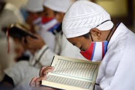 Malam 17 ramadhan adalah malam turunnya al quran atau biasa disebut nuzulul quran. Malam Ini Nuzulul Quran Berikut Kisah Dan Bacaan Doanya