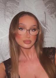 Saying goodbye to my 22 year old niece today is going to be the hardest day  of our lives , the pain of grief is unbearable 💔💔💔