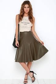 In 2017, ripple foods entered a deal with natural food distributor united natural foods to bring their pea protein beverage to. Ripple In Time Olive Green Vegan Leather Midi Skirt Ripple Photos Vegan Leather Midi Skirt Leather Midi Skirt Midi Skirt