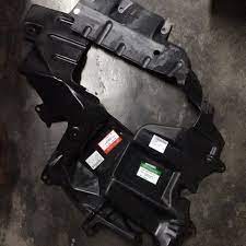 Its the cover you have to remove to change oil, etc. Proton Wira Engine Cover Satria Engine Splash Shield Wira Engine Under Cover Shopee Malaysia