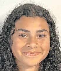 Esther Hendricks's Instagram, Twitter & Facebook