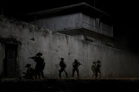 She's the motherf*cker who found osama bin laden. Zero Dark Thirty Widescreen Edition Amazon De Jessica Chastain Joel Edgerton Chris Pratt Mark Strong Jason Clarke Reda Kateb Kyle Chandler Jennifer Ehle Harold Perrineau Jeremy Strong J J Kandel Wahab Sheikh Kathryn Bigelow Jessica