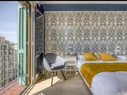 Also called casa dels ossos (house of the bones) or dels badalls (house of the yawns) the batlló house, at passeig de gràcia 43, is widely represented in the museum, where the original doors and. Rambla Batllo Apartments Entire Apartment Barcelona Deals Photos Reviews