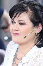 Mirta Wons's Instagram, Twitter & Facebook