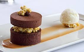 Incredible Dessert Chocolate Cake Chocolate Mousse Caramel Popcorn Salted Chryssa Recipes Penyajian Makanan Makanan