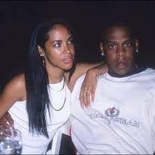 At the time, he would've been about 29, while aaliyah was 20. This Pic Is Of Aaliyah And Jay Z Not Aaliyah And 2pac Can You Say Photoshopped Hip Hop Images Aaliyah Style Young Jay Z