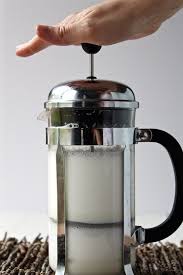 5 Ingenious Ways For How To Use A French Press Step By Step Photos Bessie Bakes Recipe French Press Coffee Recipe Milk Foam French Press Drinks