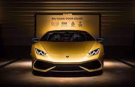 Haley joel osment 6th sense. Joel Beukers Flaneert In Gouden Huracan Autoblog Nl