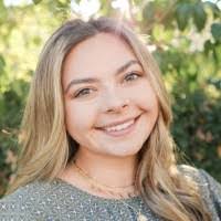 Olivia York's Instagram, Twitter & Facebook