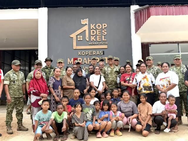 TNI Field Review in Papua Links Security, Civilian Protection and Peaceful Development