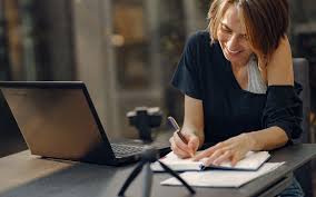 Télétravail pour un emploi dans le secteur: Teletravail Comment Bien S Equiper A Prix Bas Avec Cdiscount Le Parisien