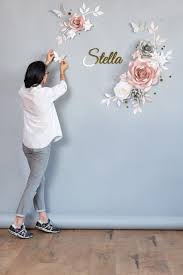 Birth Month Flower Grow Kit Canada Ensemble De 10 Fleurs De Papier Parfaitement Fabriquees A La Etsy In 2020 Birthday Wall Paper Flower Wall Decor Paper Flower Wall