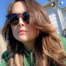 Brandy Maas's Instagram, Twitter & Facebook