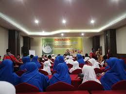 Anak yatim adalah anak yang ditinggal meninggal ayahnya ketika belum dewasa. Buka Puasa Bersama Anak Yatim Piatu Picture Of Primebiz Hotel Surabaya Tripadvisor