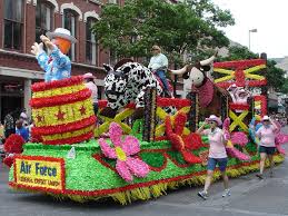 Fiesta Float Battle Of The Flowers Parade Spring Theme Fiesta Harvest Festival
