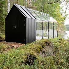 Transparent Secluded Retreat With Included Garden Shed Garden Shed Diy Glass Garden Backyard Retreat