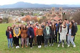 Slovenian people guess chicago slang ft. Slovenia Formation Of Youth For Guidance Of Oratorian Programs