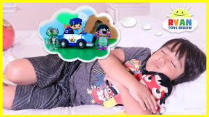 Choose from hundreds of free cartoon wallpapers. Ryan S Toys Comes To Life In Ryan S Dream Pretend Play Fun Youtube