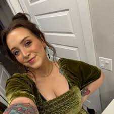 Dani Ortiz (@daniortizzzz)