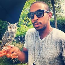 Cameron (@CameronOchoa)