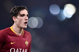 A darne notizia lo stesso giocatore dell'as roma: Zaniolo Tifoso Della Juventus I Tweet Che Fanno Piangere Roma E Inter