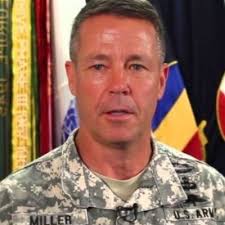 Elliot Collins (@ElliotCollins17)