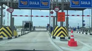 Dia kata nak buat laluan highway baru dekat atas bumbung rumah kami. Cara Nak Ke Wce Arah Utara Dari Federal Highway Youtube