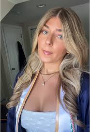 lauren mecca (@laurenmecca)