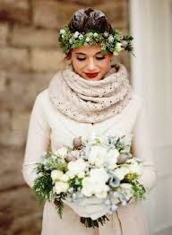 Maybe you would like to learn more about one of these? Braut Uberwurf Zur Hochzeit Im Herbst Winter Der Warm Halt
